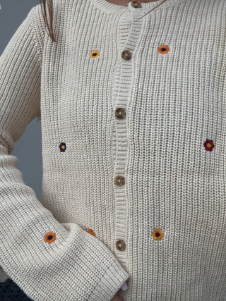 Floral Embroidery Sweater Ivory