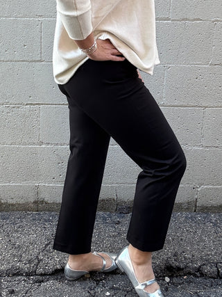 Holly Welt Pocket Black by Liverpool 28"