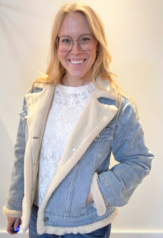 Metropolis Mid Wash Denim Jacket w/Faux Shearing Sadie & Sage
