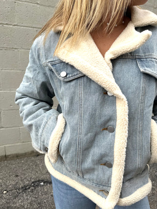 Metropolis Mid Wash Denim Jacket w/Faux Shearing Sadie & Sage