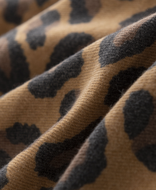 Daily Essential classic Leopard Scarf-74*23inch