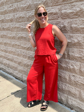 Sloane Linen Top Chili Pepper
