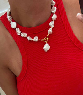 CHUNKY PEARL NECKLACE