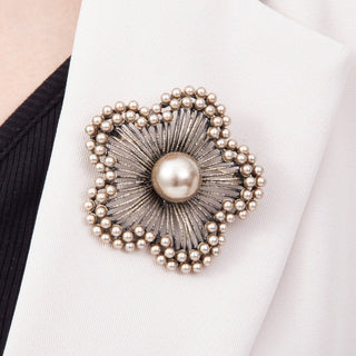 Vintage Gold 52mm Shell Pearl Beaded Lined Flower Pin Brooch | BH-00186