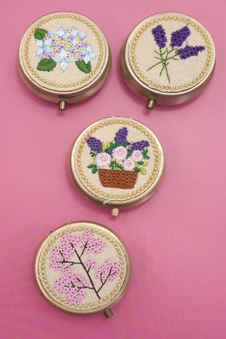 Floral Embroidery Jewelry Organizer