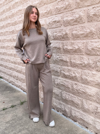 Pleated Cloud 9 Pant