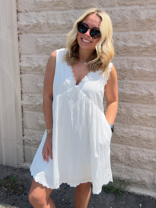Scalloped Lace Trim Detail Babydoll Mini Dress White