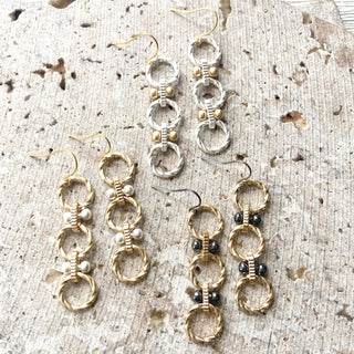 Circle Link Earrings Matte Gold & Silver