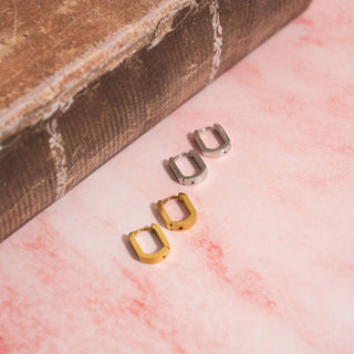 18K Gold PVD Stainless Steel Oval Huggies