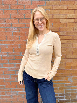 Washed Thermal Henley Top Sand