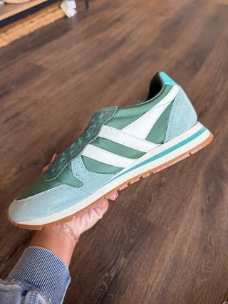 Women's Daytona Blaze Sneakers Evergreen & Off White