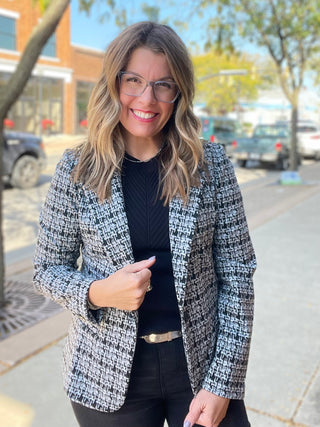 Fitted Blazer in Black & Gray Plaid