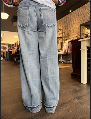Super Stride Wide Leg With Shadow Cuff Denim by Liverpool