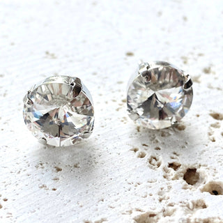 Crystal earrings stud: Clear