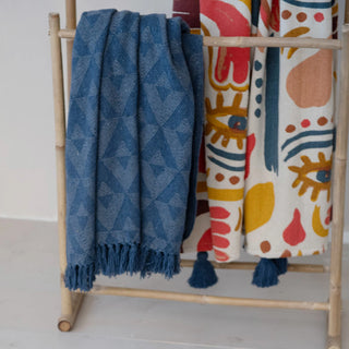 Triangle Patterned Blue Throw Blanket