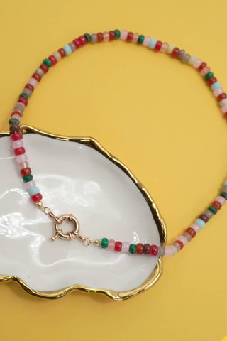 NATURAL STONE CHARM  SPRING CLASP BEADED NECKLACE