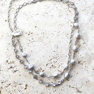 Pearl crystal necklace