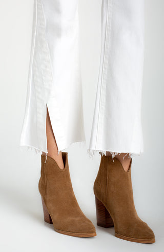 Hannah Crop Flare Denim 27" in White by Liverpool